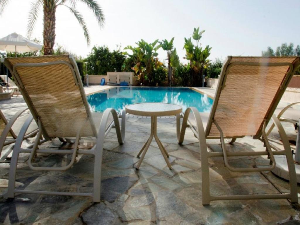 Villa Saraliana Sandy Beach Villas - Heated Pool - Jacuzzi - Private Beach Area Polis Pokoj fotografie